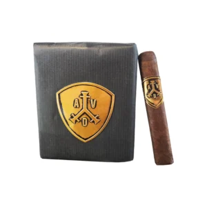 ADVentura The Royal Return Kings Golden Tooth Half Corona Cigar – Bundle of 10