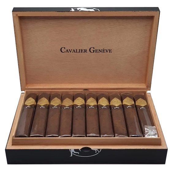 Cavalier Black Series II Robusto Cigar – Box of 20