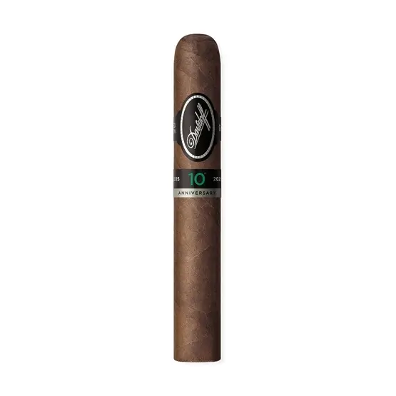 Davidoff Escurio 10th Anniversary Gran Toro Cigar – Box of 12 - Image 2
