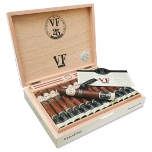 VegaFina 1998 25th Aniversario Cum Laude Cigar – Box of 25