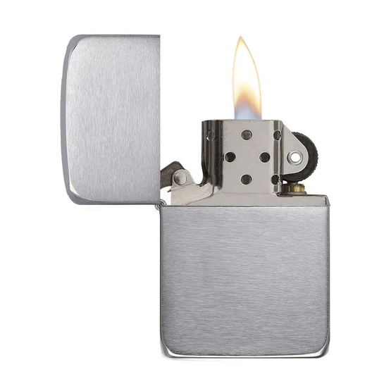 Zippo 1941 Brushed Chrome Soft Flame Lighter - Image 2